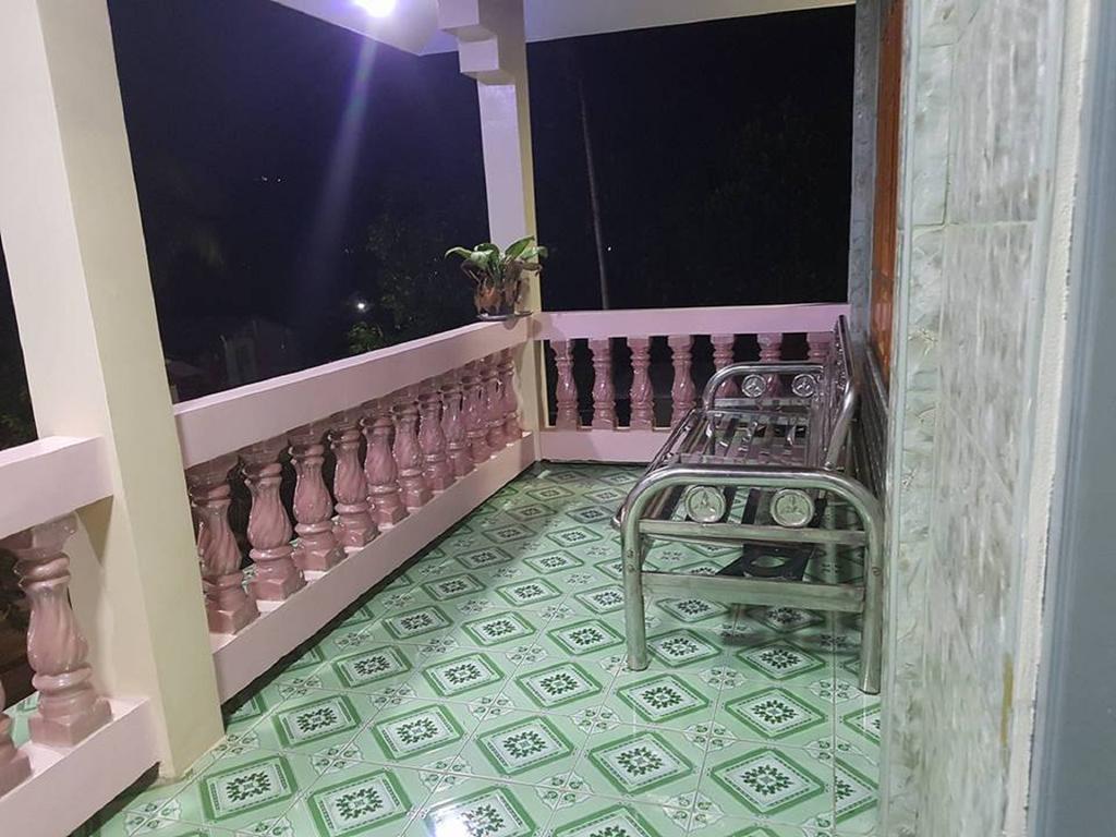 Mya Nandar Guest House - Burmese Only Mawlamyine Luaran gambar